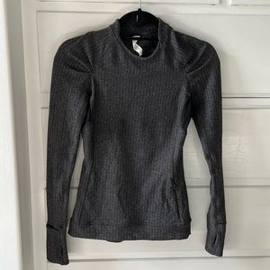 Lululemon Running Long Sleeve pullover